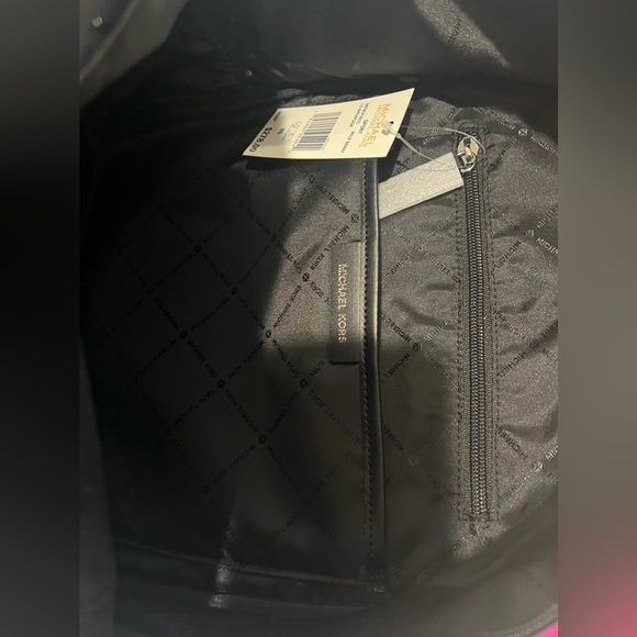 Authentic Nwt Michael Kors Wild Berry Large Sports Back Pack Bag - Picture 10 of 16